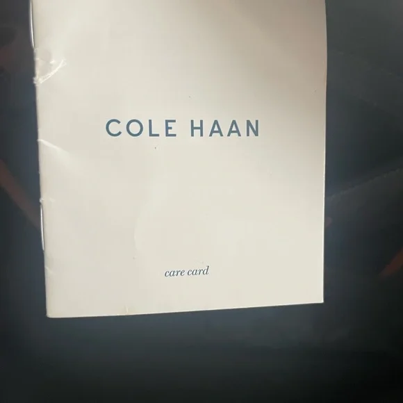 Authentic Cole Haan large tote shoulder bag - Picture 7 of 11